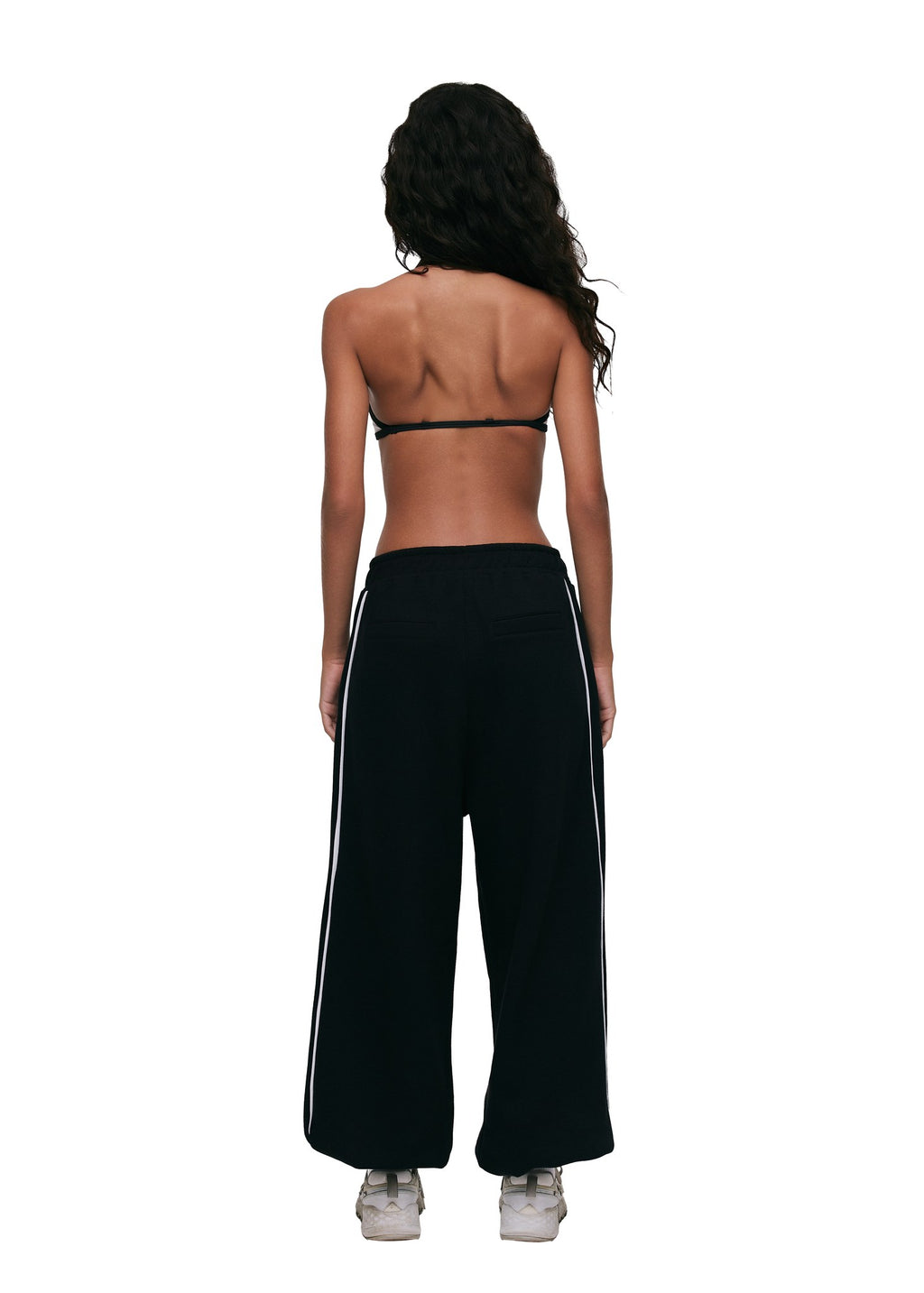 Minimal Sculpt Top Salt/Black - foto 2